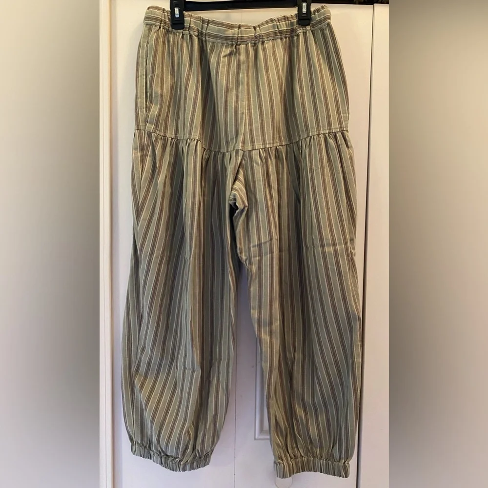 Free People Ellie Striped Pull On Barrel Pants - Picture 5 of 10